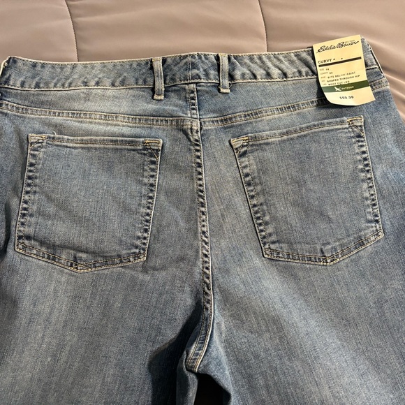 Eddie Bauer Women’s Curvy Bootcut Blue Jeans 14 - Picture 5 of 7